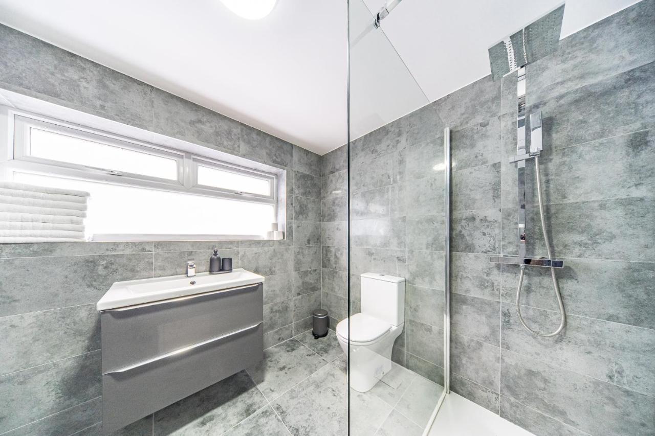 Holiday home Hosted By Ryan - Huge 5 Bedroom House Liverpool