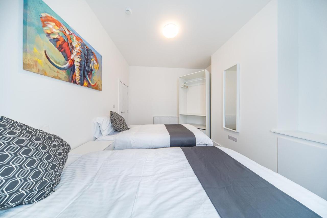 Holiday home Hosted By Ryan - Huge 5 Bedroom House Liverpool